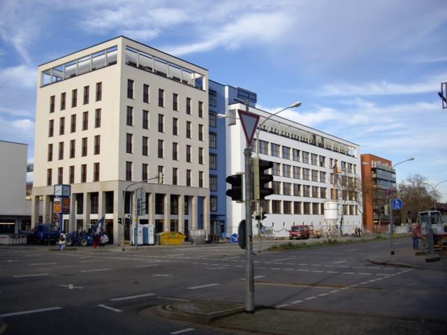 Modernes Institutsgebäude Freiburg